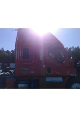 FREIGHTLINER CASCADIA 113 CAB