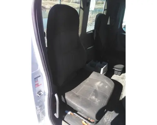 FREIGHTLINER CASCADIA 113 CAB