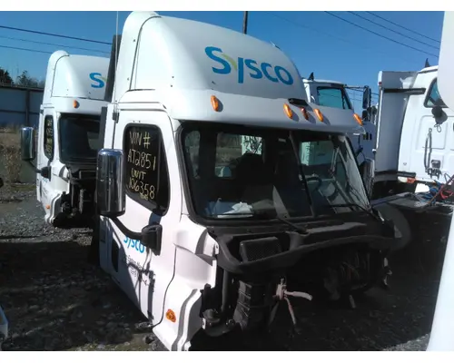 FREIGHTLINER CASCADIA 113 CAB