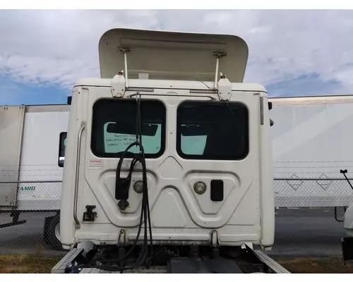 FREIGHTLINER CASCADIA 113 CAB