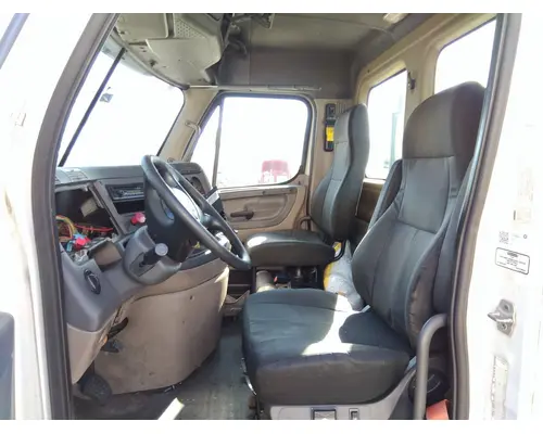 FREIGHTLINER CASCADIA 113 CAB