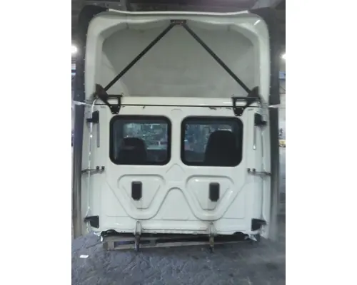 FREIGHTLINER CASCADIA 113 CAB