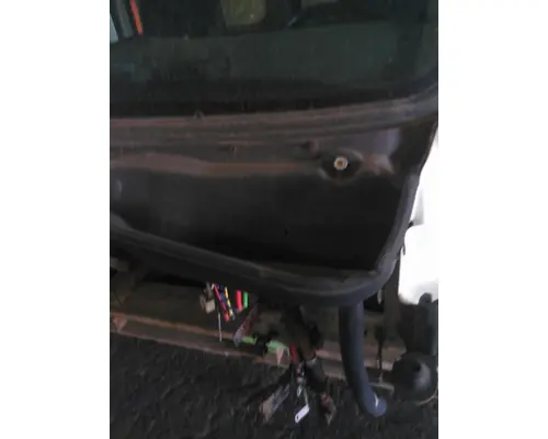 FREIGHTLINER CASCADIA 113 CAB