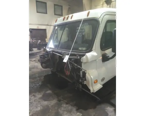 FREIGHTLINER CASCADIA 113 CAB