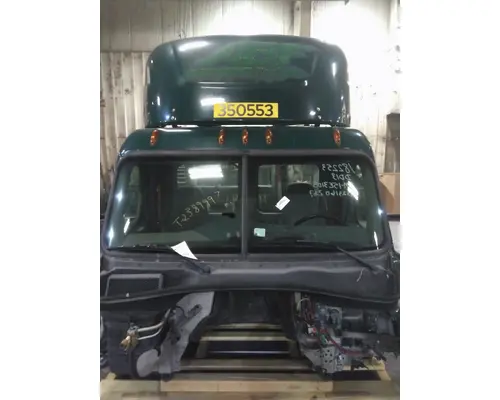 FREIGHTLINER CASCADIA 113 CAB