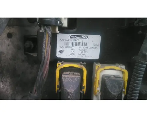 FREIGHTLINER CASCADIA 113 CHASSIS CONTROL MODULE (CCM)