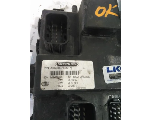FREIGHTLINER CASCADIA 113 CHASSIS CONTROL MODULE (CCM)