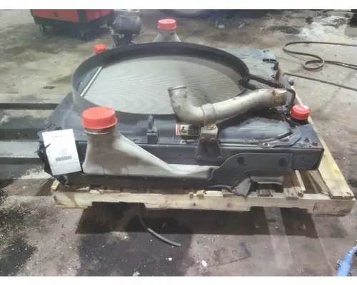 FREIGHTLINER CASCADIA 113 COOLING ASSEMBLY (RAD, COND, ATAAC)