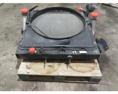 FREIGHTLINER CASCADIA 113 COOLING ASSEMBLY (RAD, COND, ATAAC)