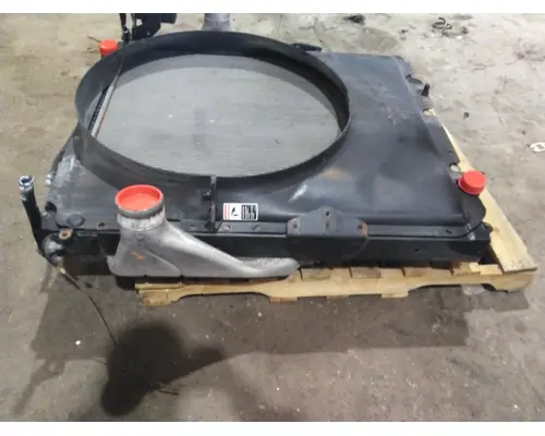 FREIGHTLINER CASCADIA 113 COOLING ASSEMBLY (RAD, COND, ATAAC)