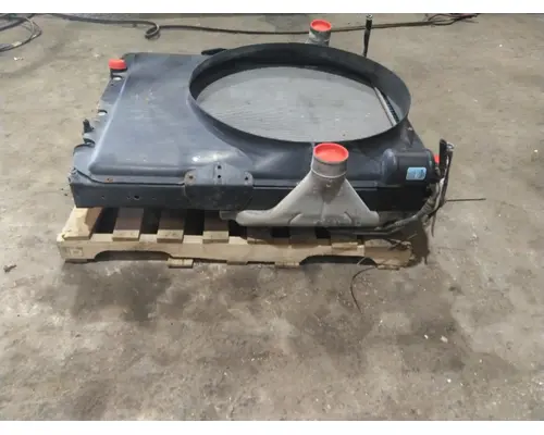 FREIGHTLINER CASCADIA 113 COOLING ASSEMBLY (RAD, COND, ATAAC)