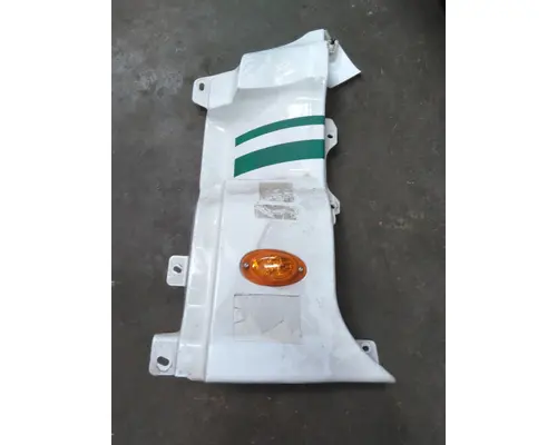 FREIGHTLINER CASCADIA 113 COWL