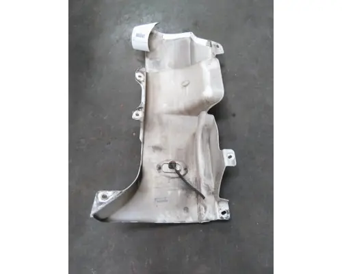 FREIGHTLINER CASCADIA 113 COWL