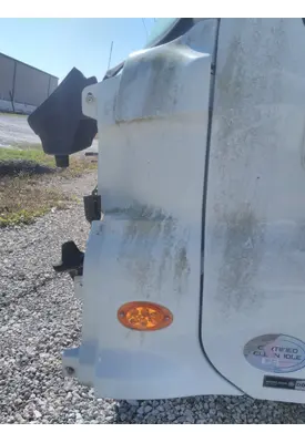 FREIGHTLINER CASCADIA 113 COWL