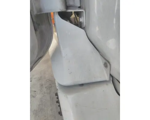 FREIGHTLINER CASCADIA 113 COWL