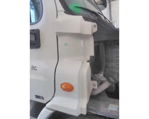 FREIGHTLINER CASCADIA 113 COWL