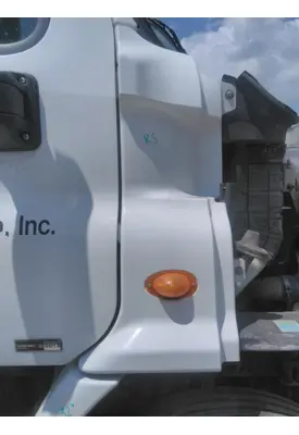 FREIGHTLINER CASCADIA 113 COWL