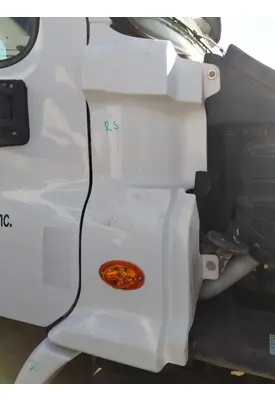 FREIGHTLINER CASCADIA 113 COWL