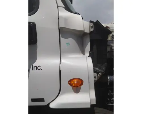 FREIGHTLINER CASCADIA 113 COWL