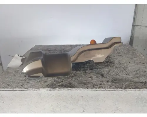 FREIGHTLINER CASCADIA 113 COWL