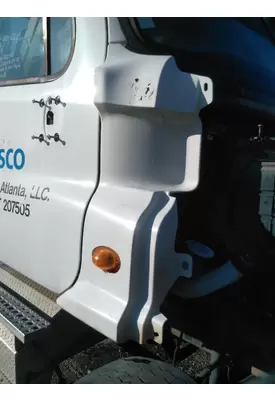 FREIGHTLINER CASCADIA 113 COWL