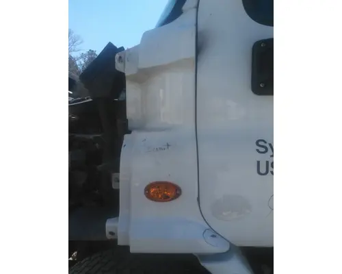 FREIGHTLINER CASCADIA 113 COWL