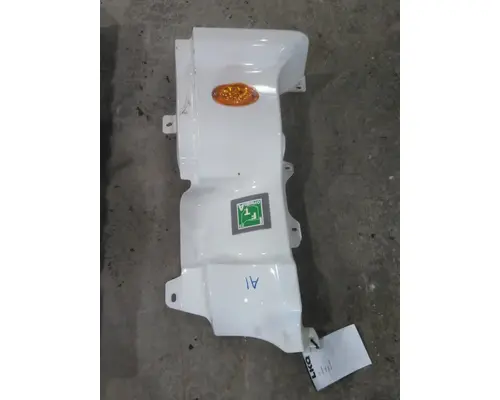 FREIGHTLINER CASCADIA 113 COWL