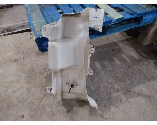 FREIGHTLINER CASCADIA 113 COWL