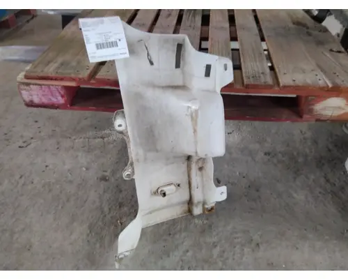 FREIGHTLINER CASCADIA 113 COWL