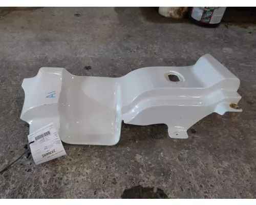 FREIGHTLINER CASCADIA 113 COWL