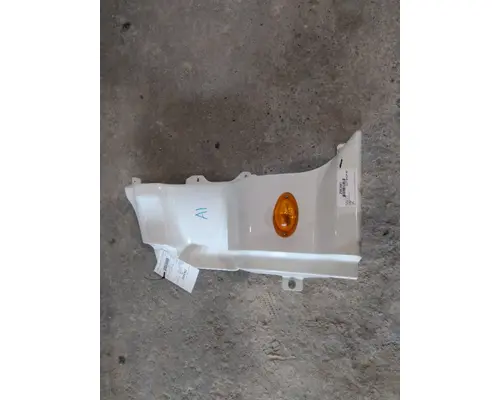 FREIGHTLINER CASCADIA 113 COWL