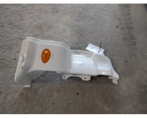 FREIGHTLINER CASCADIA 113 COWL