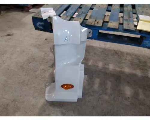 FREIGHTLINER CASCADIA 113 COWL