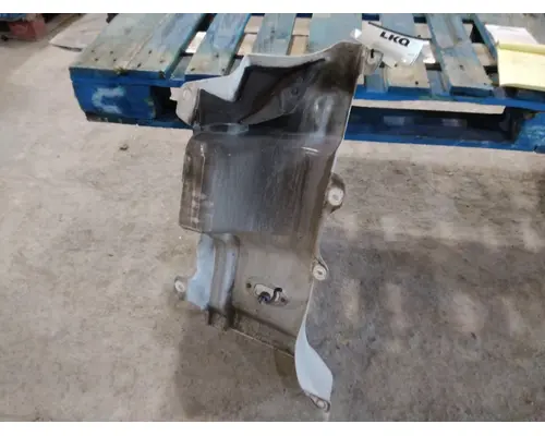 FREIGHTLINER CASCADIA 113 COWL