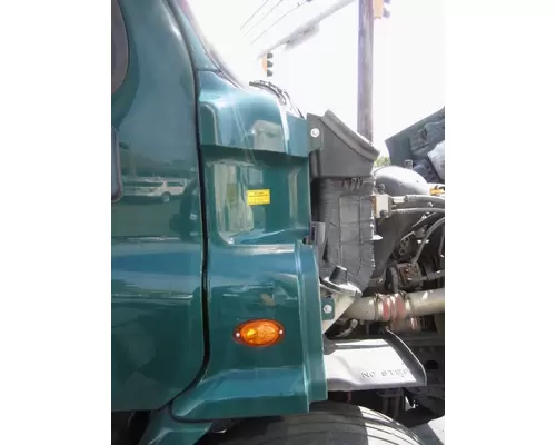 FREIGHTLINER CASCADIA 113 COWL
