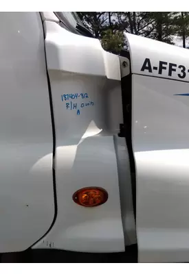 FREIGHTLINER CASCADIA 113 COWL