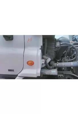 FREIGHTLINER CASCADIA 113 COWL