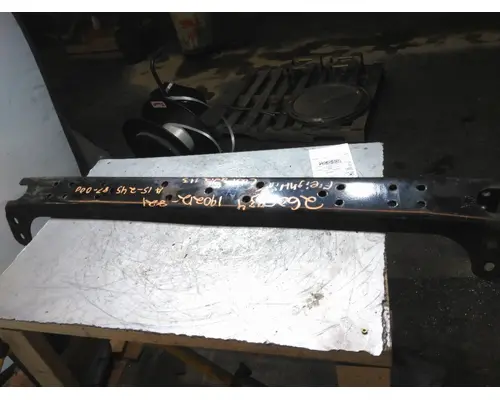 FREIGHTLINER CASCADIA 113 CROSSMEMBER