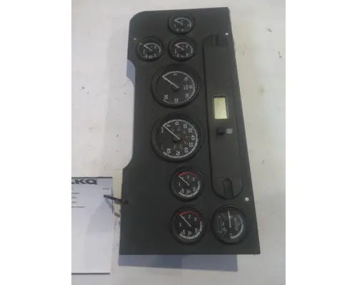 FREIGHTLINER CASCADIA 113 DASH PANEL