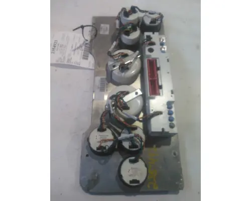 FREIGHTLINER CASCADIA 113 DASH PANEL
