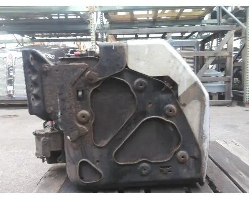 FREIGHTLINER CASCADIA 113 DEF TANK