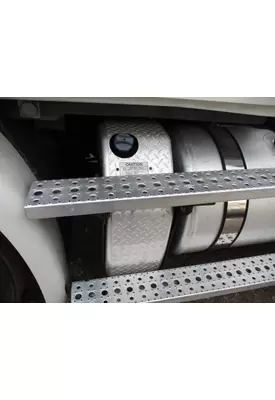FREIGHTLINER CASCADIA 113 DEF TANK