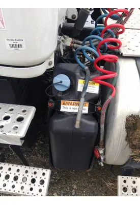 FREIGHTLINER CASCADIA 113 DEF TANK