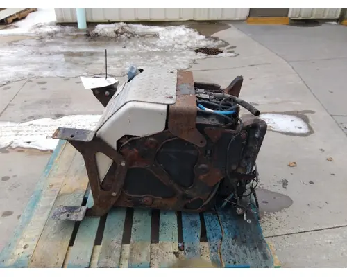 FREIGHTLINER CASCADIA 113 DEF TANK