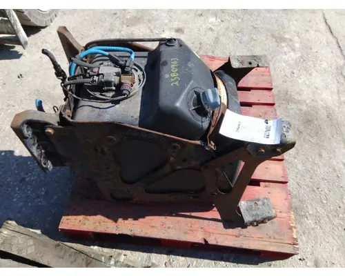 FREIGHTLINER CASCADIA 113 DEF TANK