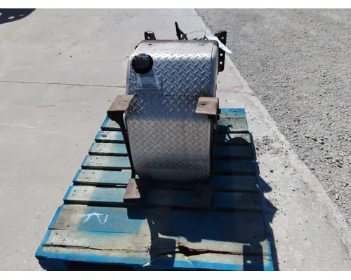 FREIGHTLINER CASCADIA 113 DEF TANK