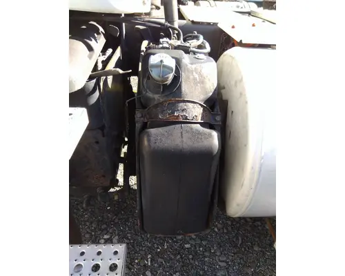 FREIGHTLINER CASCADIA 113 DEF TANK