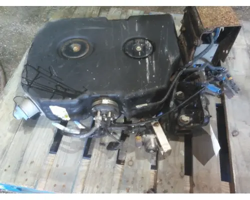 FREIGHTLINER CASCADIA 113 DEF TANK