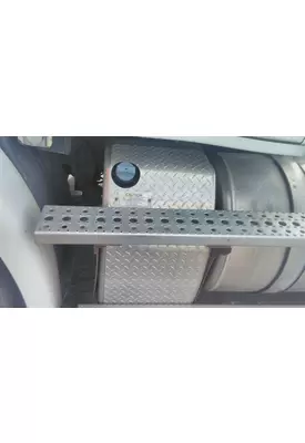 FREIGHTLINER CASCADIA 113 DEF TANK