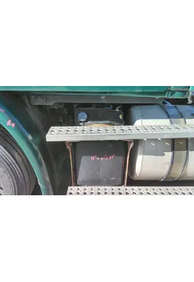 FREIGHTLINER CASCADIA 113 DEF TANK